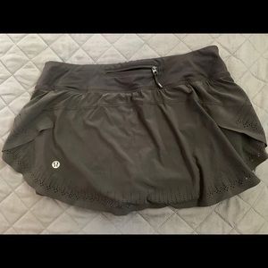 Lululemon Run Pace Setter Skirt Size 4